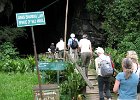 IMG 0537A  På vej mod indgangen til Gomantong Caves i Sabah provinsen Borneo