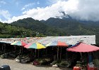 IMG 0631A  Handelsboderne langs vejen med udsigt til Mount Kinabalu Borneo